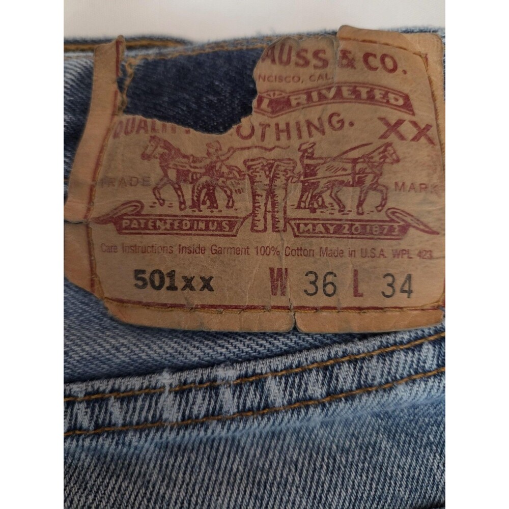 Vintage Levi's Jeans Mens 36x34 Blue 501XX Button Fly Light Wash Denim